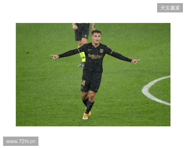 巴萨官方：莱万左眼眶骨折，将缺席对阵马竞的比赛
