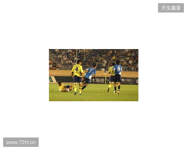 开门红!大连鲲城2-1击败苏州东吴 38岁穆谢奎破门双方各轰世界波 开门红!大连鲲城2-1击败苏州东吴 38岁穆谢奎破门双方各轰世界波